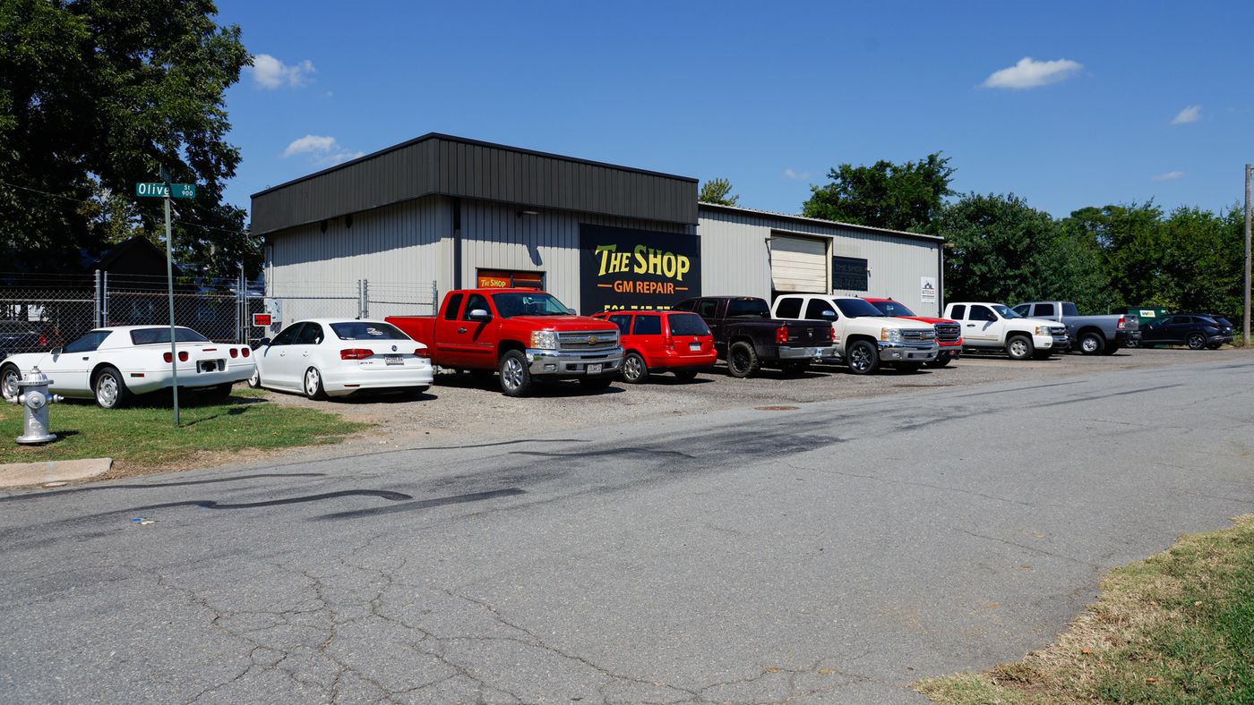 The Shop, GM Repair building and sign on North Olive Street in North Little Rock, Arkansas
